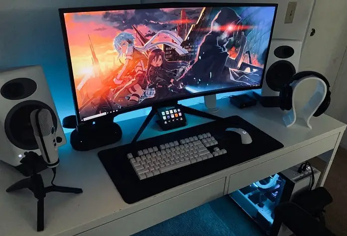 pc gaming setup